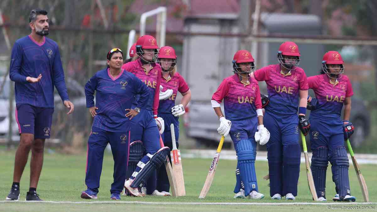 Bizarre scenes in World Cup qualifier as nation loses ten wickets in one ball ... and wins