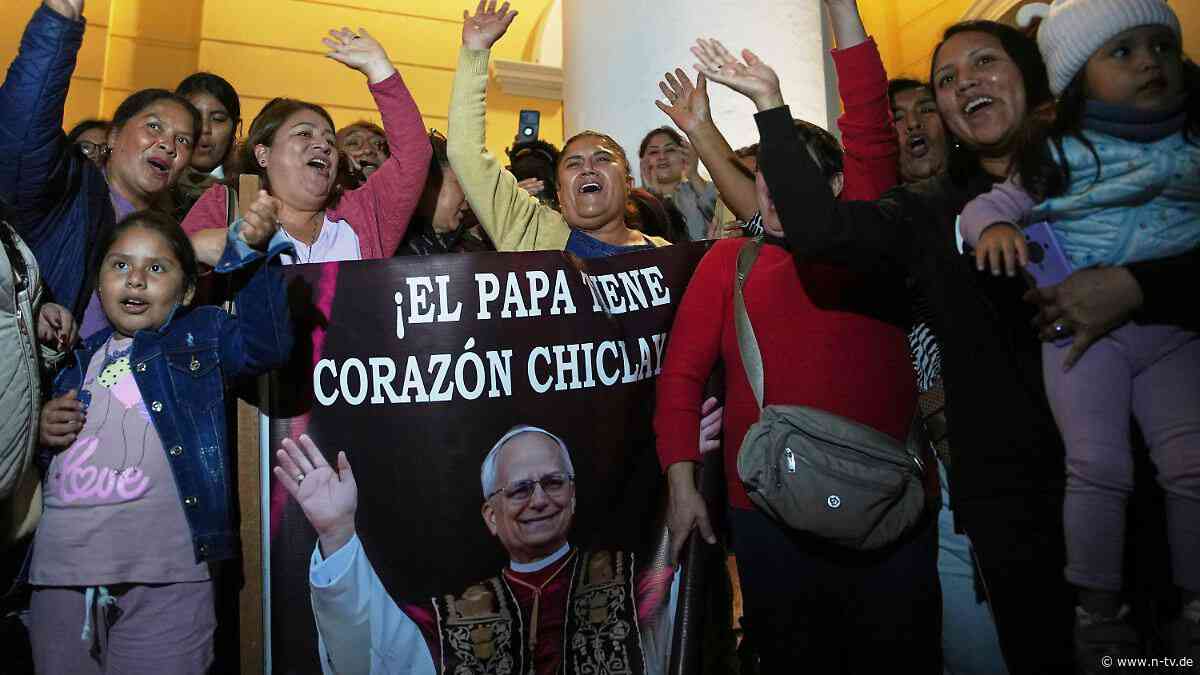 Aus der Schmoll-Ecke: Ungläubige, die den Papst anstarren