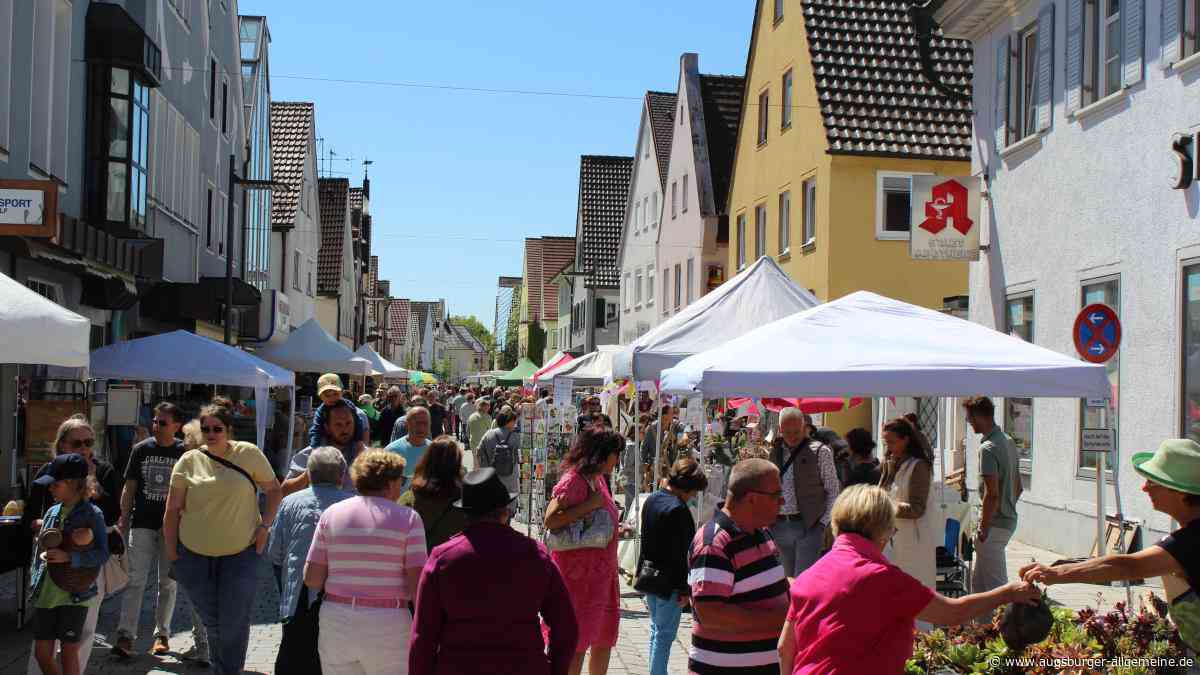 Kunsthandwerkermarkt, Antikmarkt und Co. lockten in die Weißenhorner Innenstadt