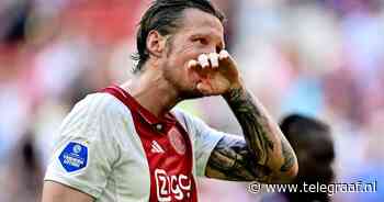 Emotionele Ajax-spits Wout Weghorst: ’Ik had deze dag heel anders voorgesteld’