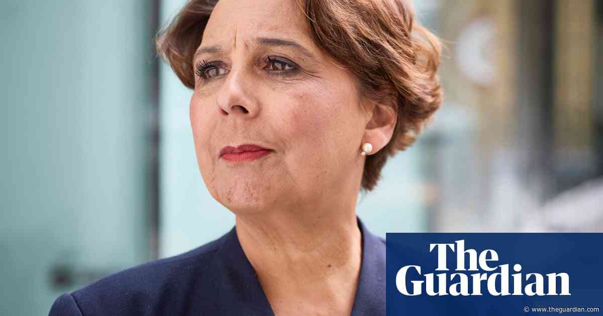 NHS nurses could go on strike over 25% erosion in pay, union boss warns