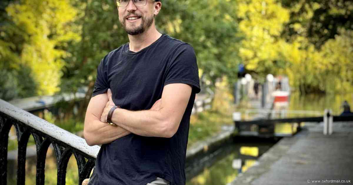 Star of TV show gives narrowboat a makeover in Oxford