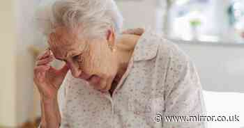 Two early signs of dementia that are not memory loss