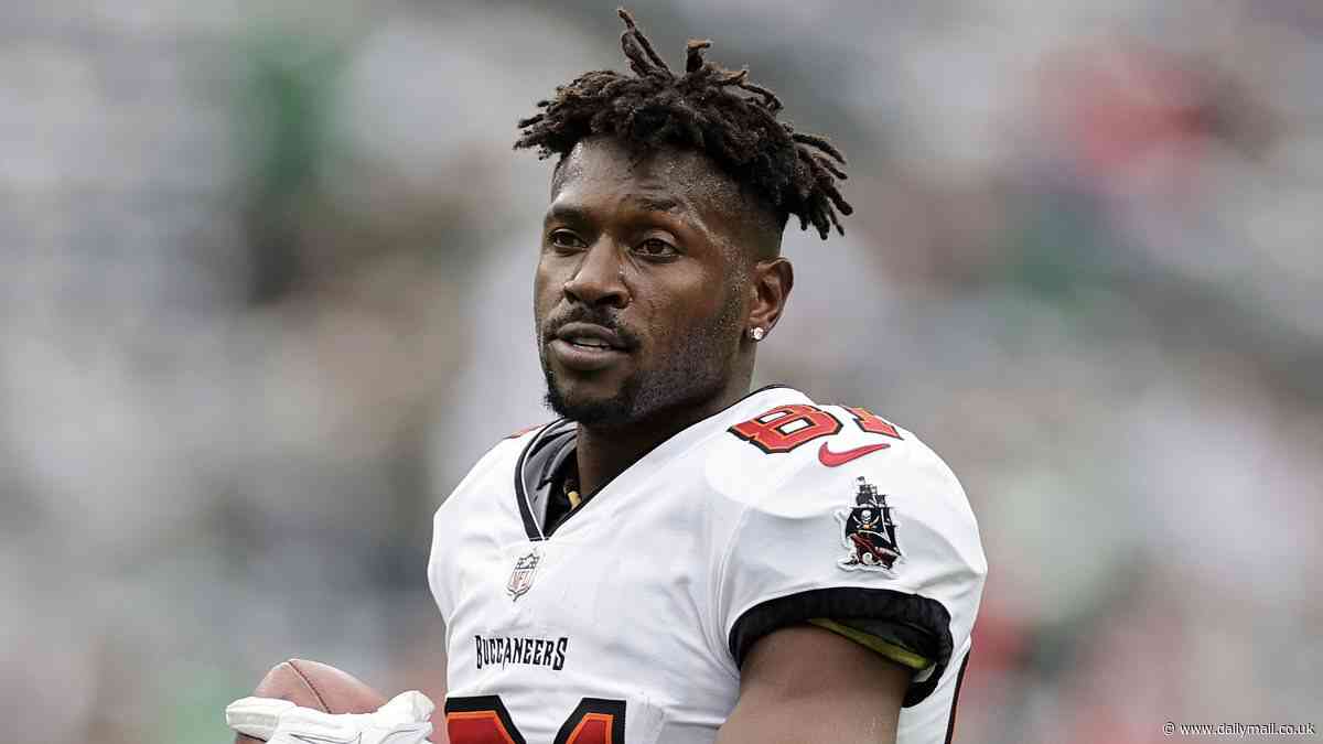 Antonio Brown sends rare heartfelt message to Tom Brady amid repeated jabs at ex-teammate