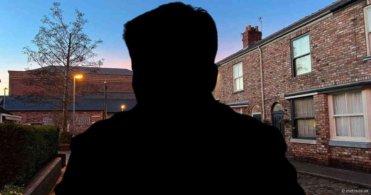 Coronation Street exit in early ITVX release as character cuts ties