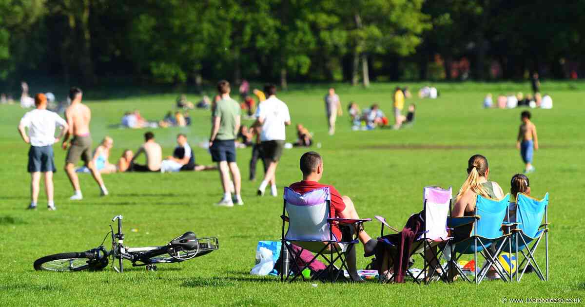 Temperatures remain high in Liverpool before 'chance of thunderstorms'