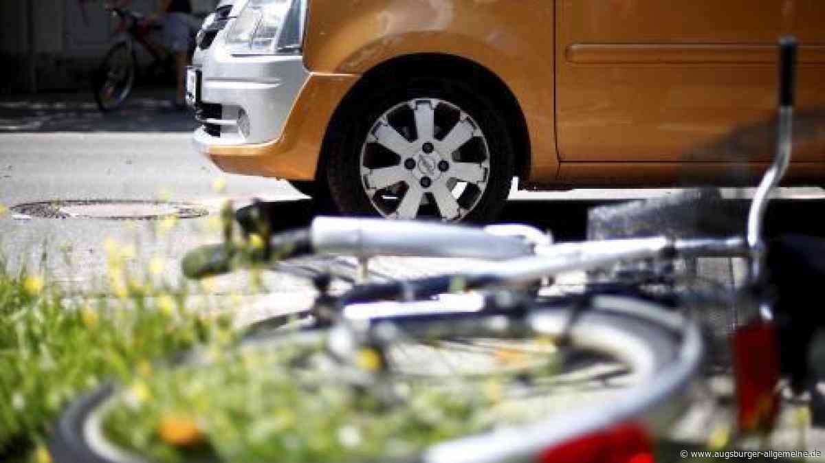 Unfall in Wiblingen: Autofahrer drängt Zwölfjährige von der Straße