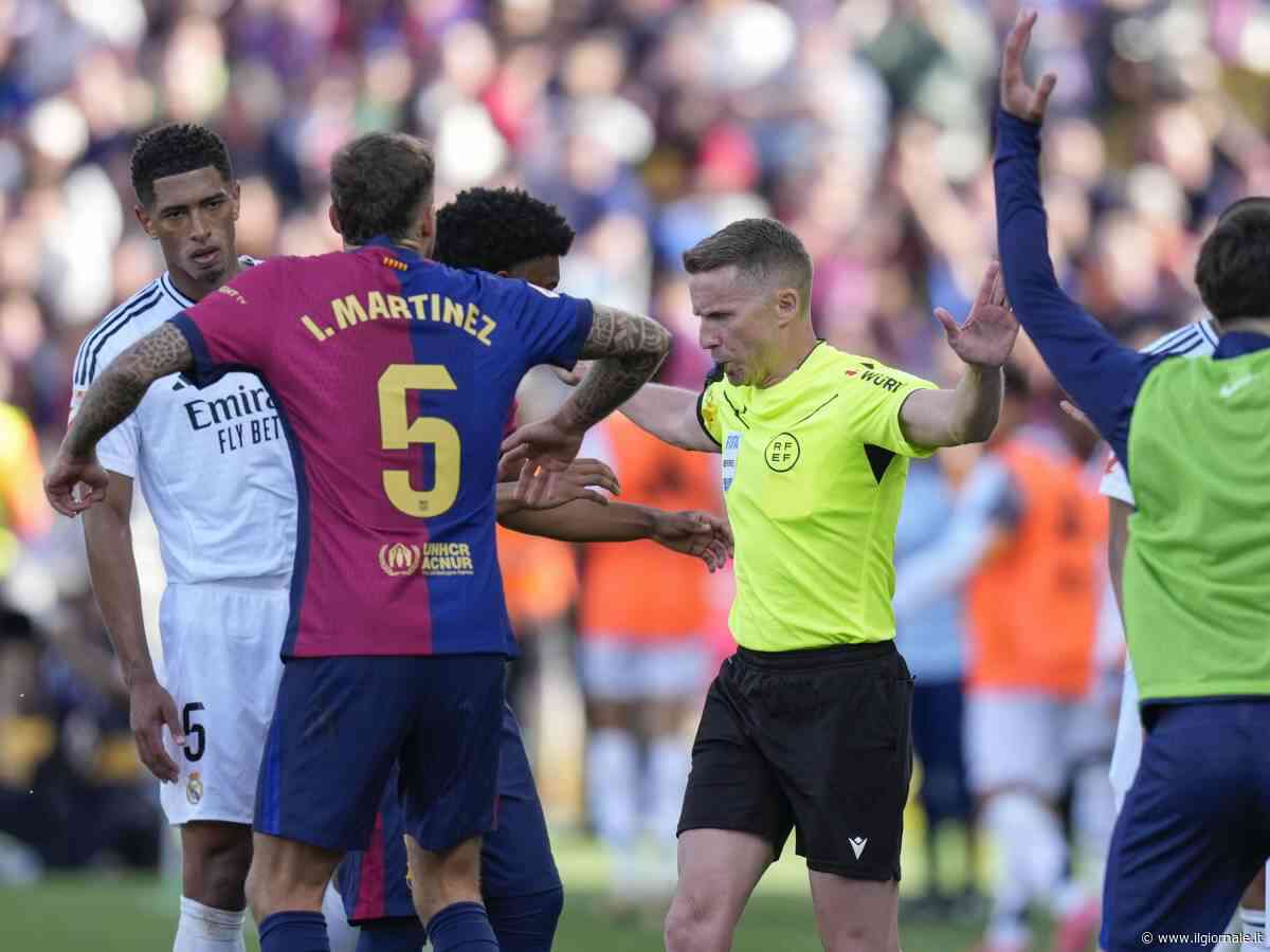 Barça-Real, spettacolo pazzesco. Ma povero arbitro