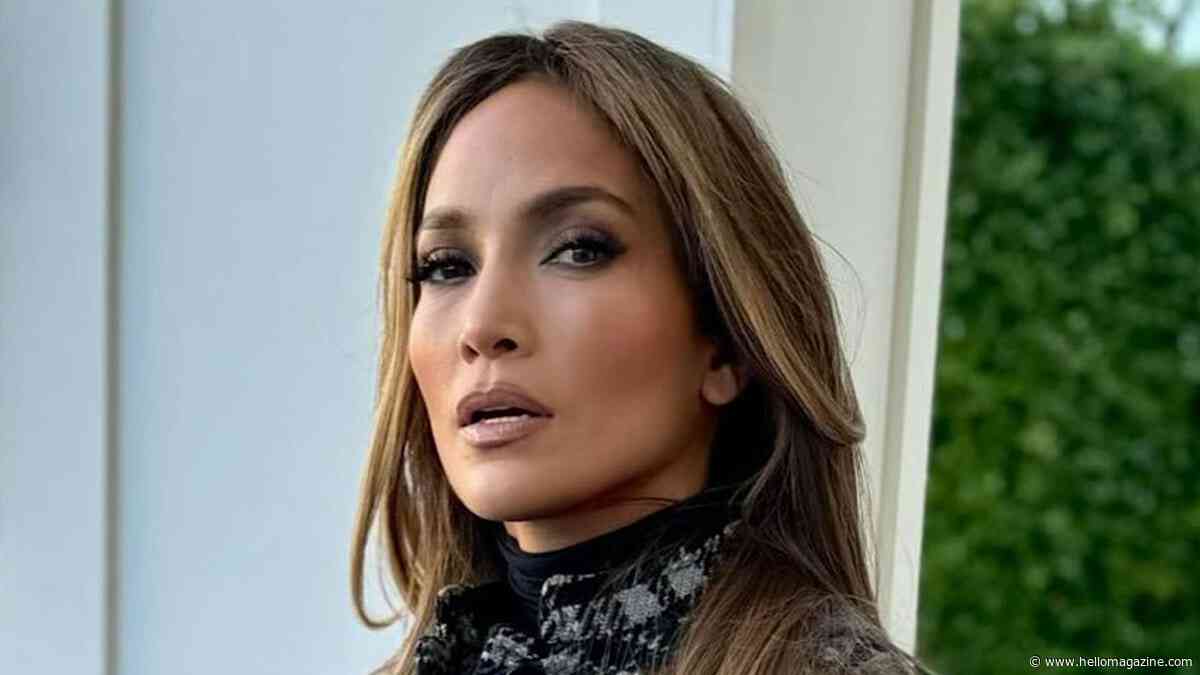 Jennifer Lopez is a picnic princess in milkmaid dress and raffia accessories