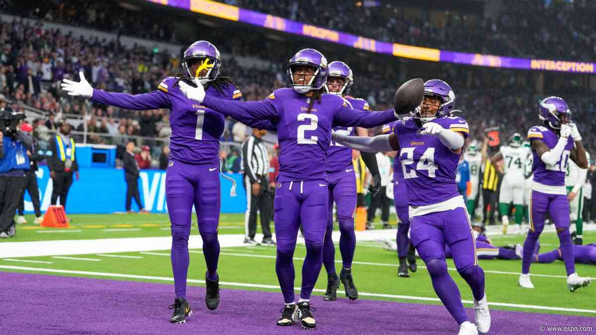 Vikings draw historic double in international slate