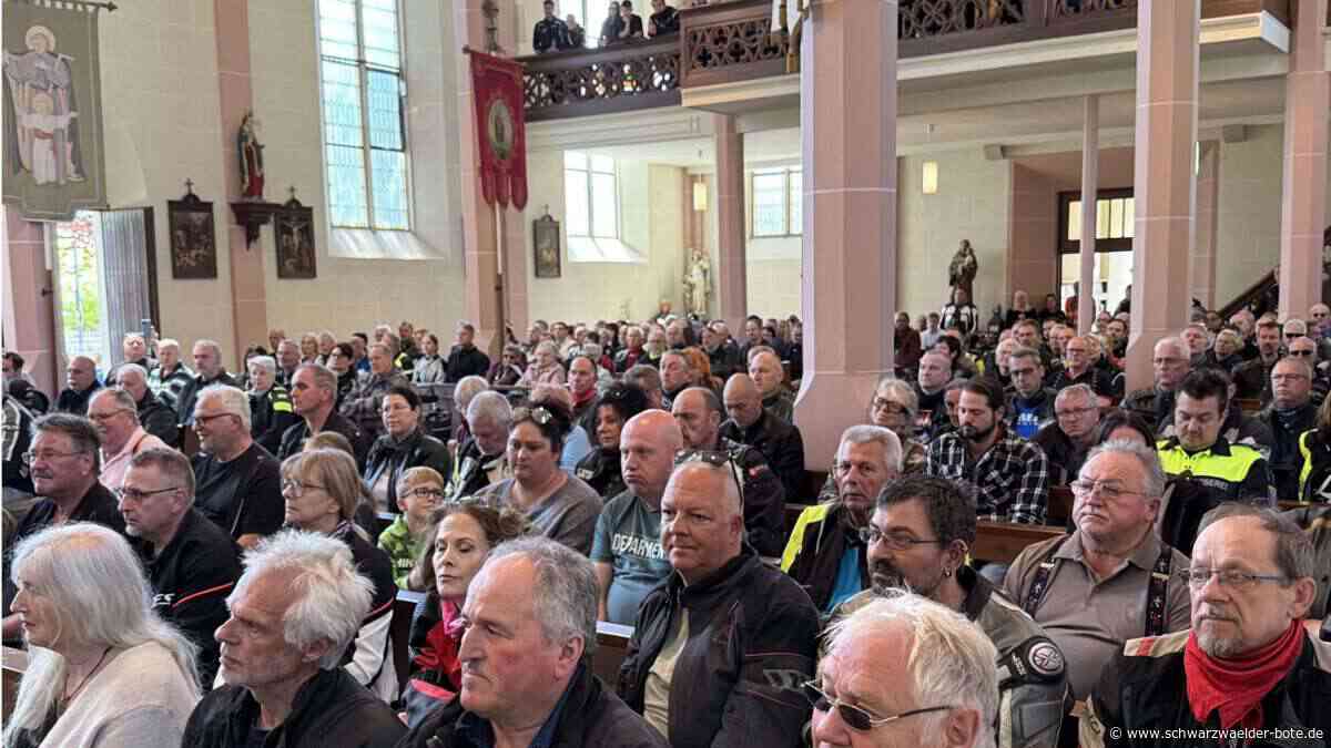 Biker füllen Vollmaringens Kirche: „Der beste Motorradgottesdienst aller Zeiten“