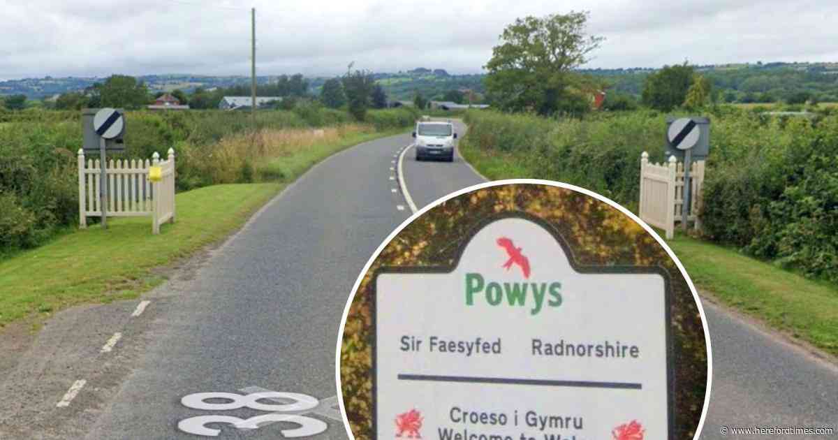 Speed limit cut to border A road - but only on English side