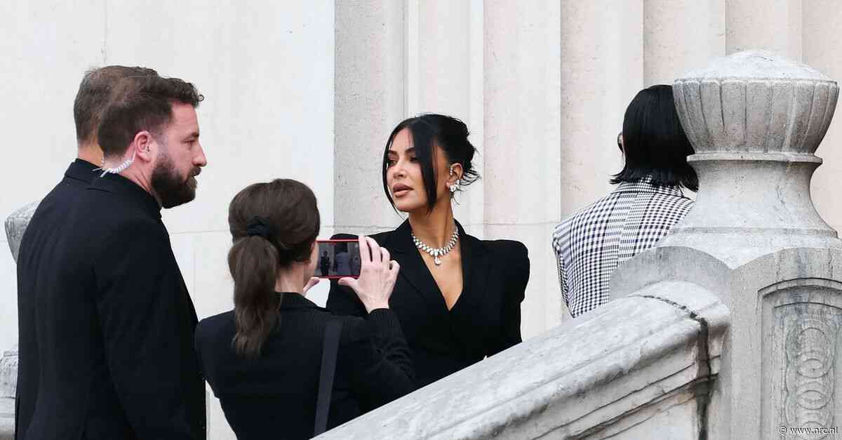 Fans, tranen en vergiffenis bij proces rond overval op Kim Kardashian in Parijs