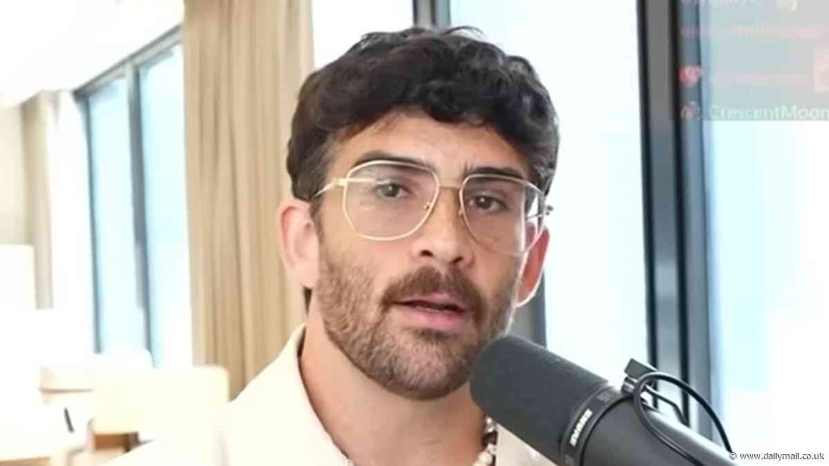 The 'Democrats' answer to Joe Rogan' is detained after giving border agents blunt response about Trump