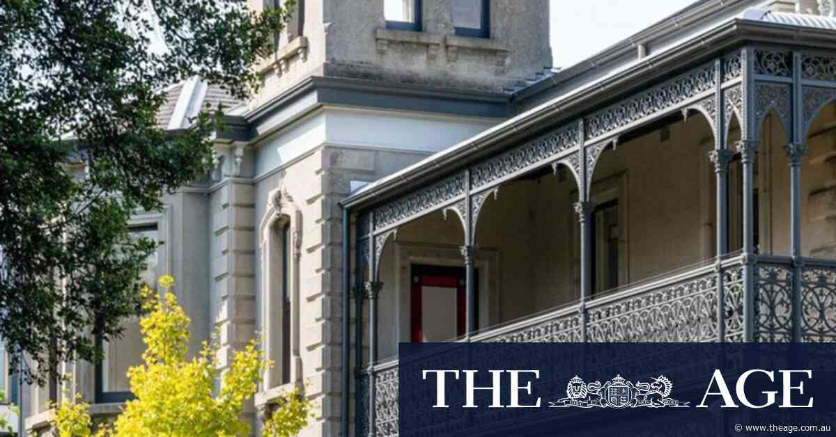 Melbourne Uni lists $8 million Parkville mansion for sale