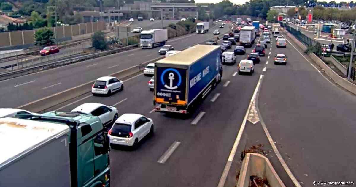 Un bouchon important sur l’A8 après un accident au niveau du péage d’Antibes ce mercredi