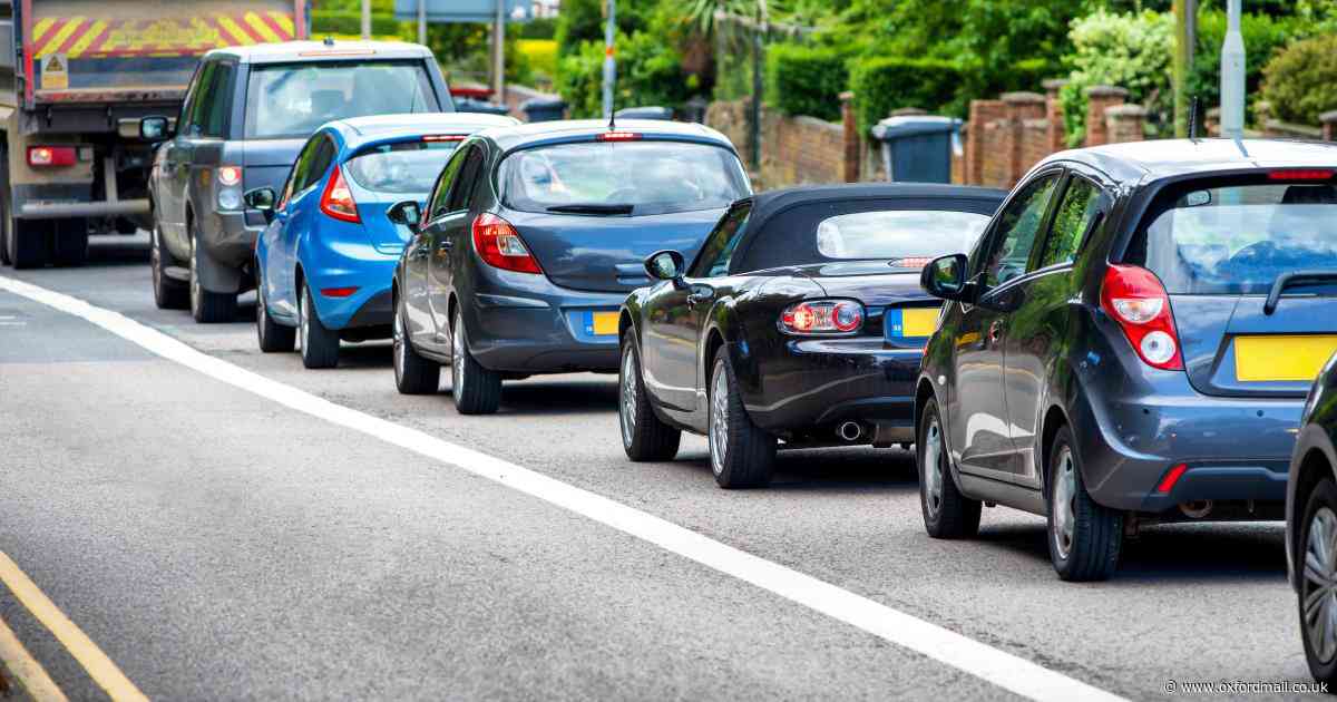 Unexpected roadworks cause huge delays on major route into Oxford