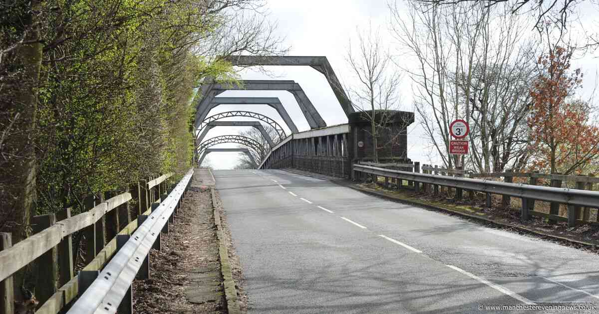 Peel threaten to SHUT Warburton Toll Bridge over drivers' 'selfish behaviour'