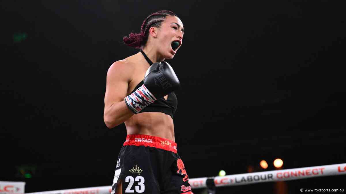 Boxing LIVE: Aussie star’s 71-second statement as mum to the rescue after pre-fight drama