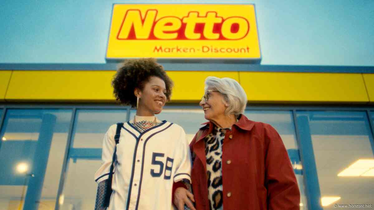 Internationaler Tag des friedlichen Zusammenlebens: Netto und Philipp und Keuntje rufen zu freundlichen Gesten im Alltag auf
