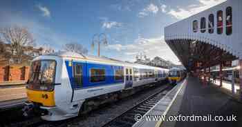 Trains through Oxfordshire delayed after 'obstruction' hit on tracks