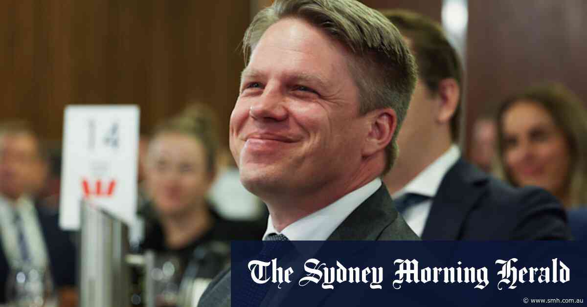 Dreyfus was dumped. If he quits, party bosses want the PM’s election guru to replace him