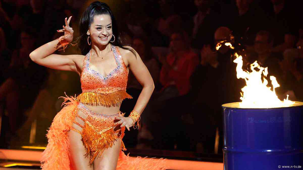 "Kämpft mit starken Schmerzen": "Let's Dance"-Star Malika Dzumaev liegt im Krankenhaus