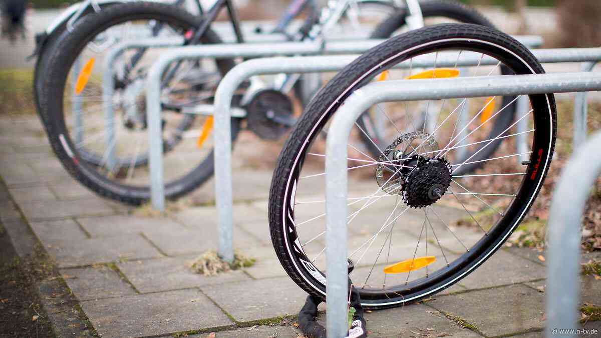 Diebstahl und Schäden: Stiftung Warentest: So versichert man sein Fahrrad am besten