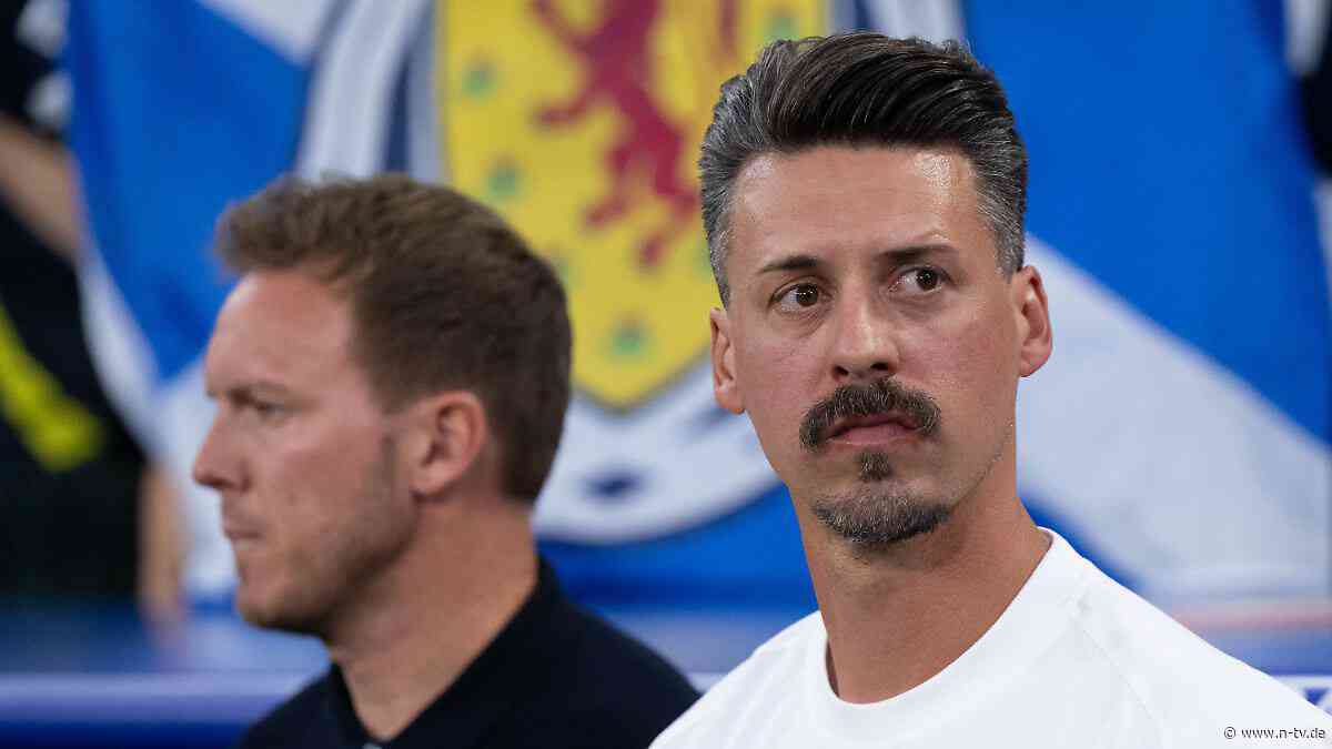 Top-Kandidat beim Stühlerücken: Gibt es für Trainer Sandro Wagner direkt das große Ding?