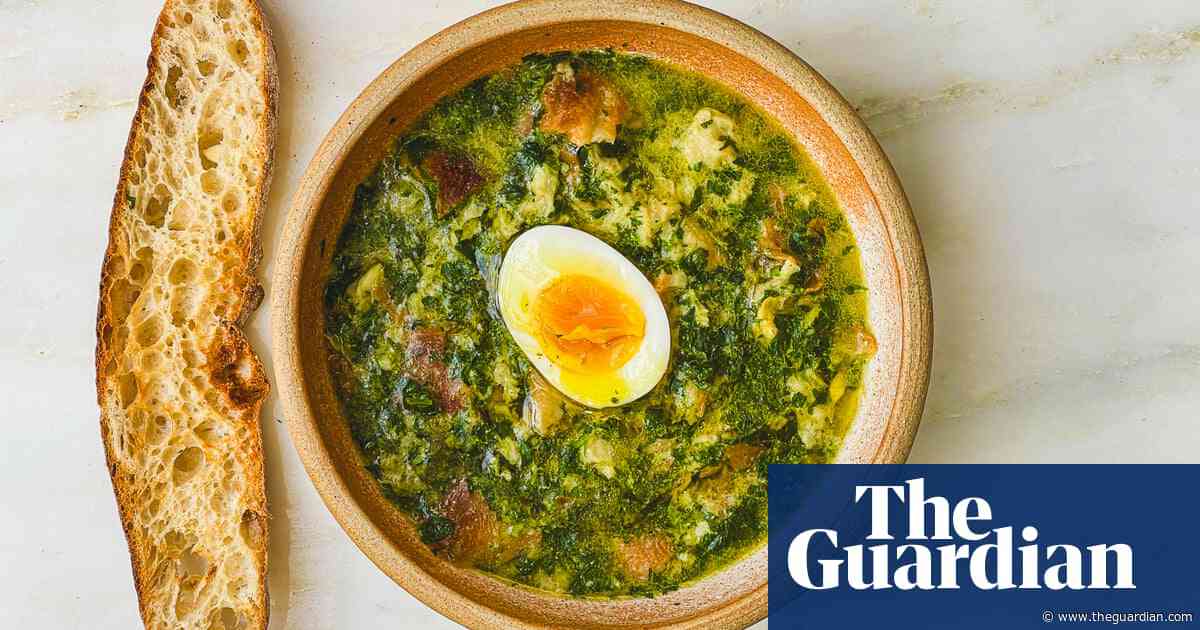 How to turn old bread into a classic Portuguese soup – recipe