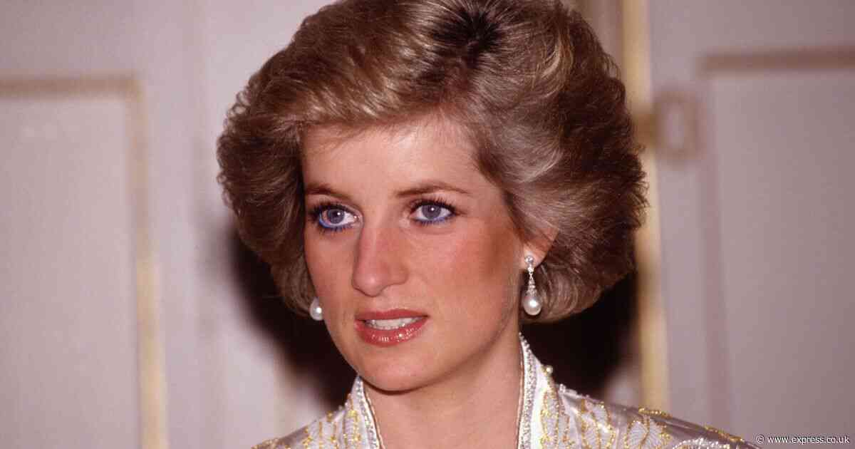 Photographer claims Palace behind cover-up over fears royal affair would emerge
