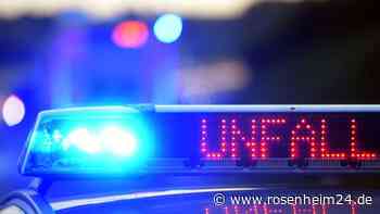 Unfall mit mehreren Fahrzeugen auf A8 bei Rosenheim: Vollsperrung in Richtung Süden
