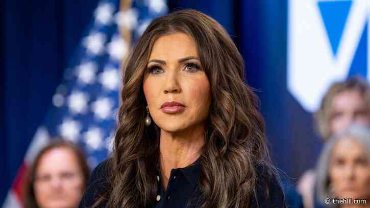 Noem: Democratic lawmakers committed 'felonies' at ICE facility, calls for censuring