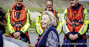 Emoties bij bezoek prinses Beatrix aan jubilerende KNRM: ’Lichaam is nooit gevonden’