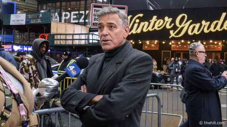 Biden didn't recognize Clooney last year, book claims