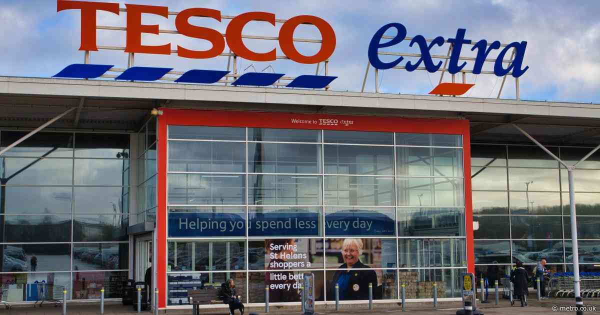 Tesco apologises to Clubcard holders for creating ‘confusion’ after £100 email mistake