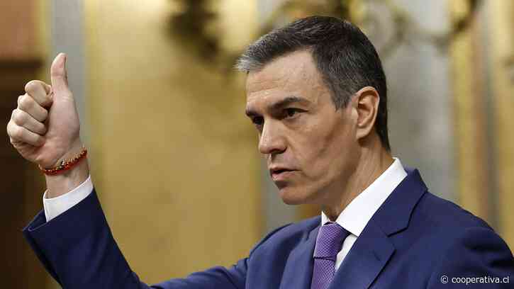 Pedro Sánchez critica filtración de sus mensajes privados: "Es un delito"