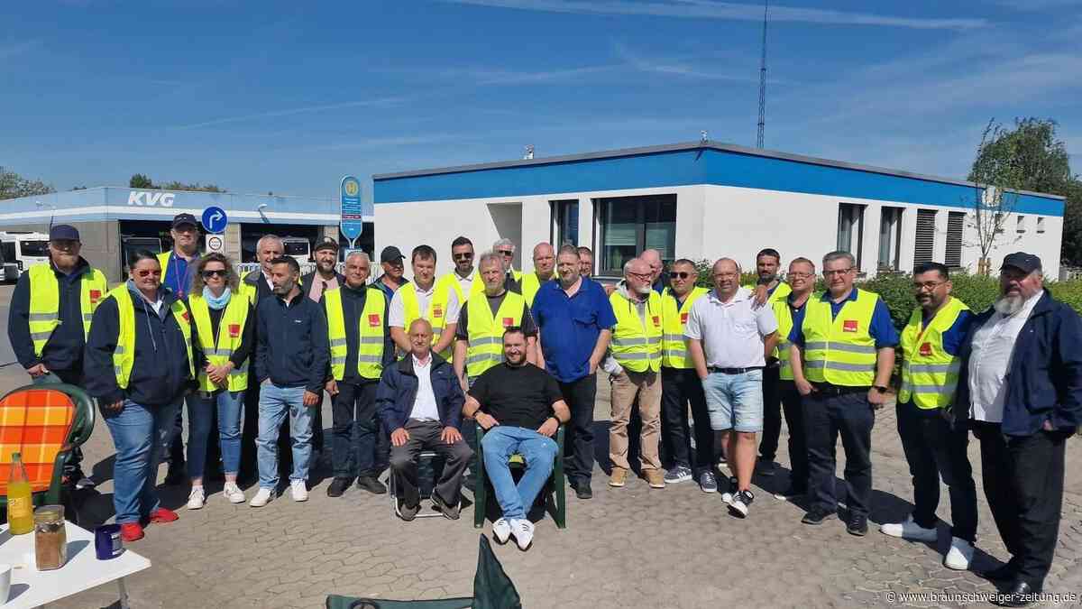 Helmstedter streiken mit: Busse blieben am Mittwoch im Betriebshof