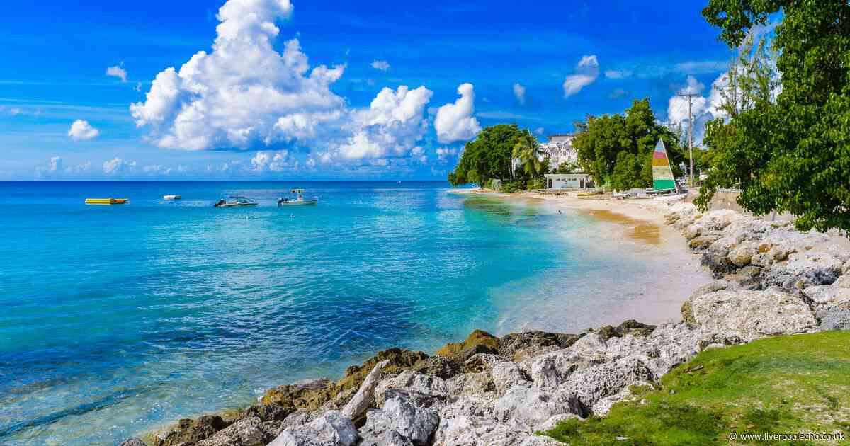 Foreign Office shares warning to anyone swimming in holiday hotspot