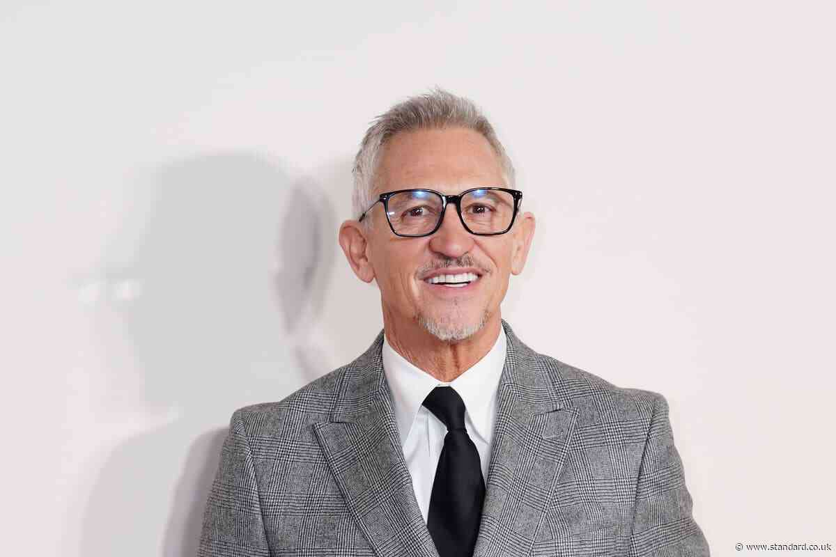 Gary Lineker apologises amid growing calls for BBC to sack presenter over 'antisemitic' social media post