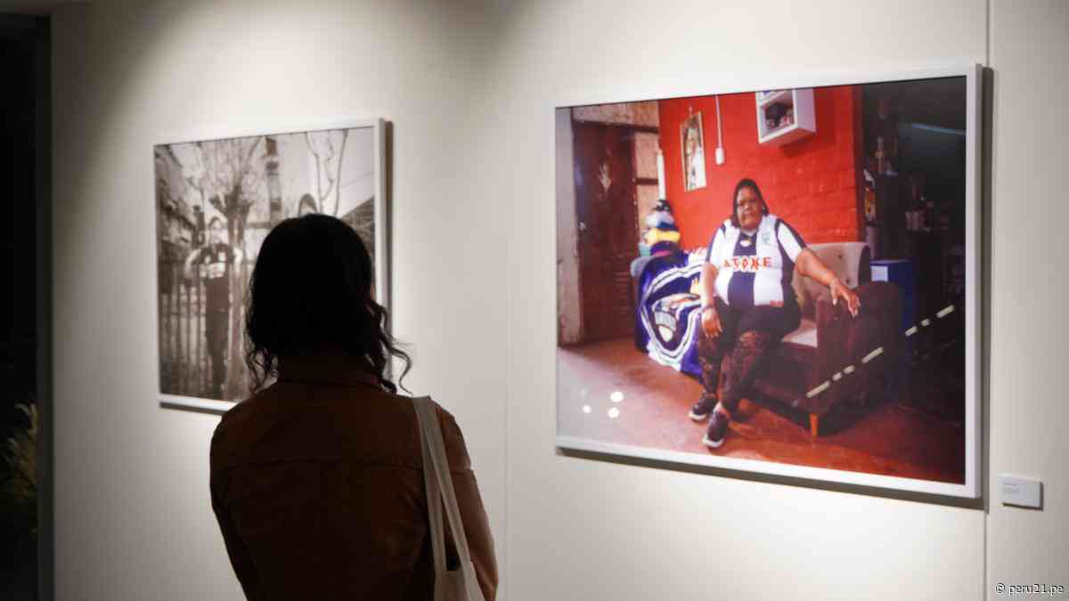 ‘Íntimas’: Exposición sobre las mujeres hinchas de Alianza Lima