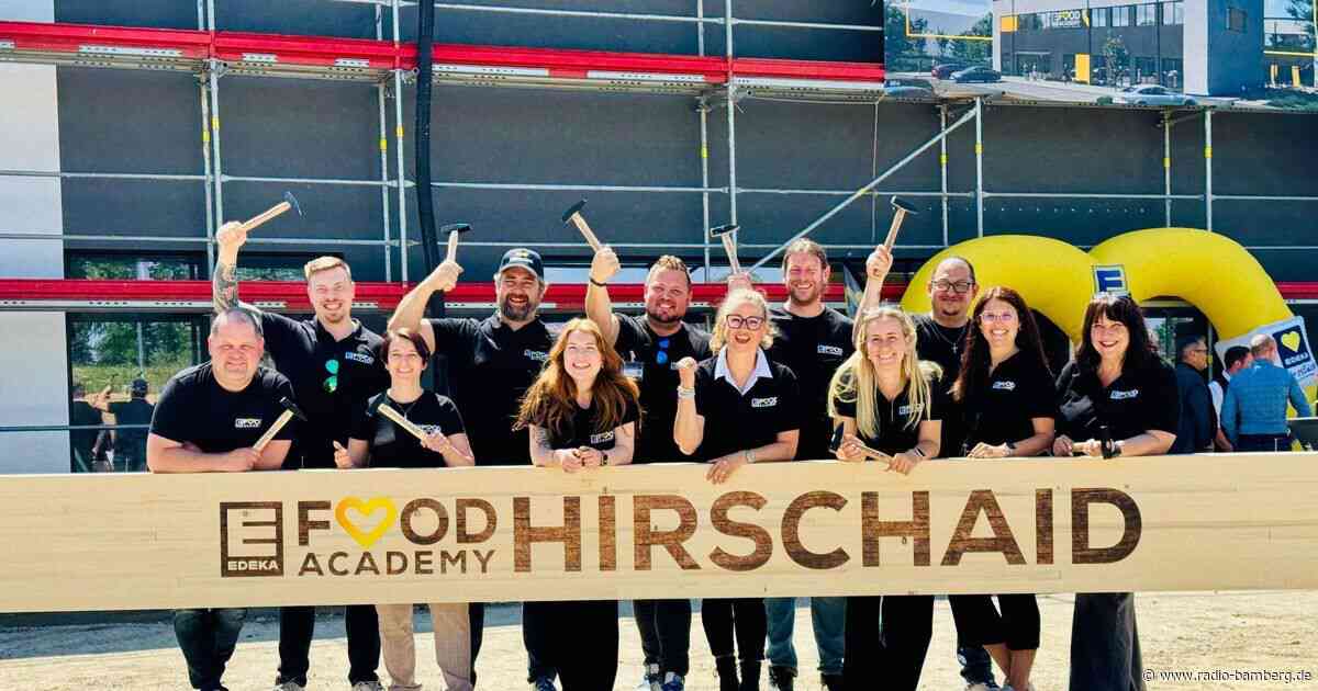 Richtfest des Edeka Food Academy Campus in Hirschaid