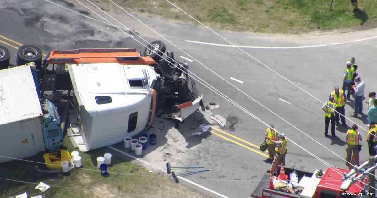 Multiple tractor-trailers involved in crash on NC 50 near Benson