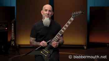 ANTHRAX Guitarist SCOTT IAN's JACKSON Guitar Now Available in New Finish