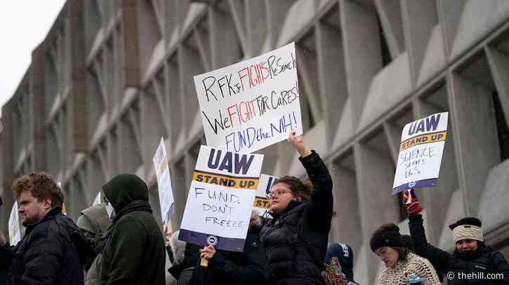HHS reinstates fired workers responsible for coal miner health protection