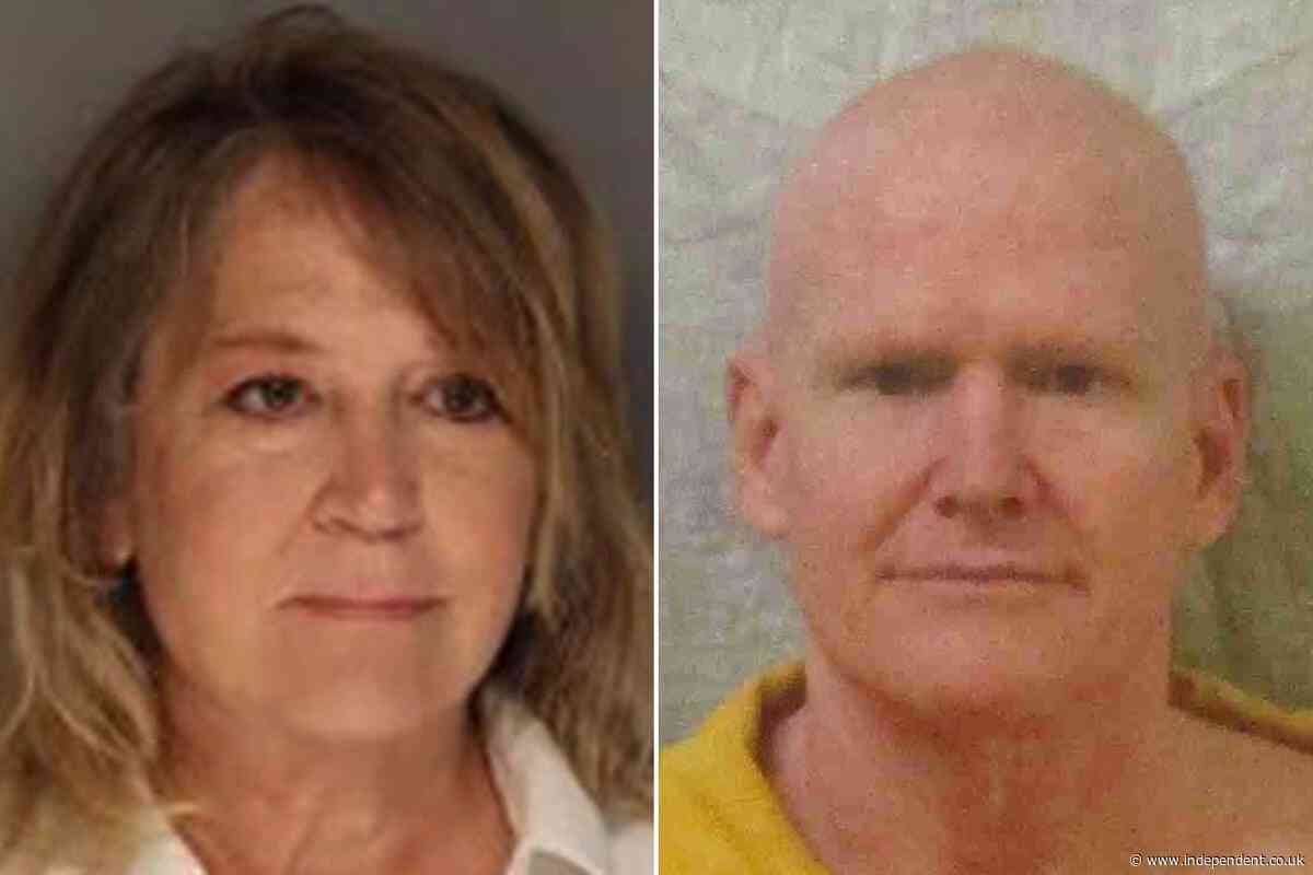 Clerk in Alex Murdaugh double murder trial is arrested on misconduct and obstruction charges