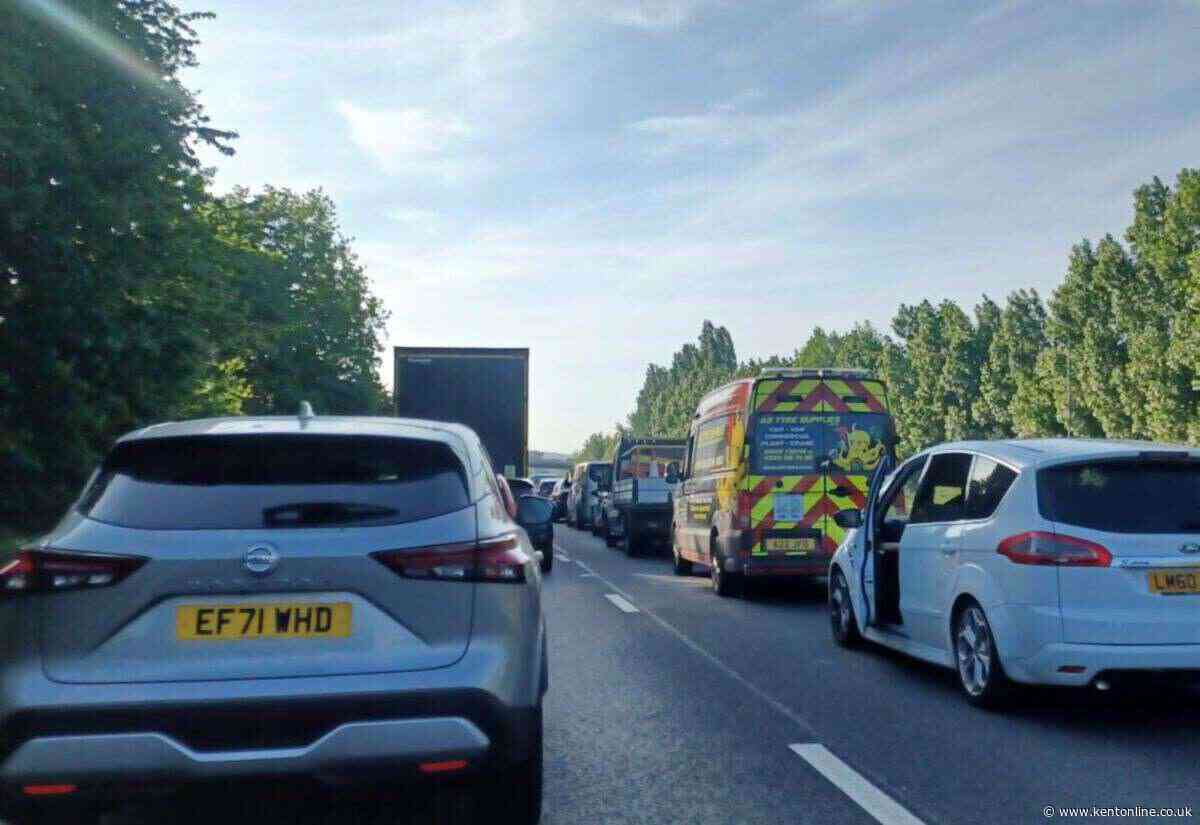 Long delays after M2 crash involving several cars