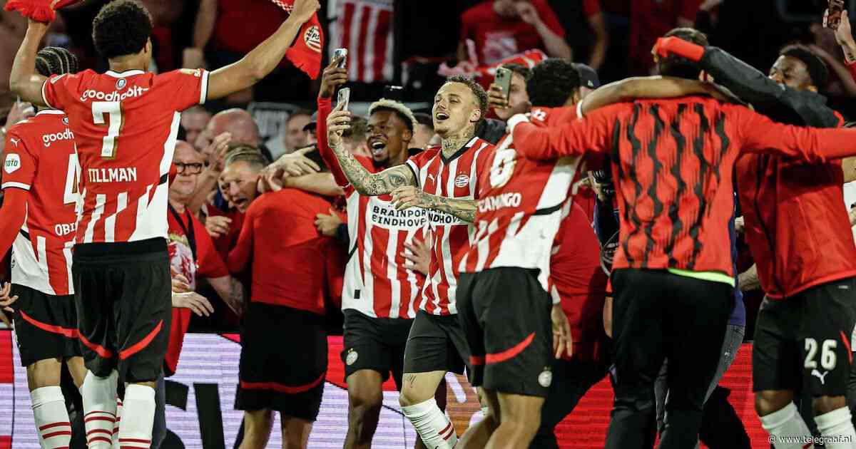 Knotsgek einde: moeder van teammanager Bas Roorda maakt PSV’ers gek van vreugde