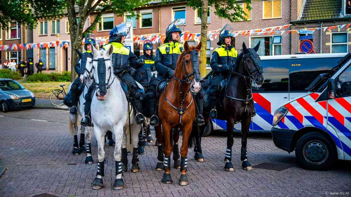 Pro-Palestijnse demonstranten voor veiligheid door politie weggeleid uit Katwijk