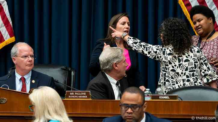 Celsius, compression socks and Cava: How lawmakers survived an all-nighter